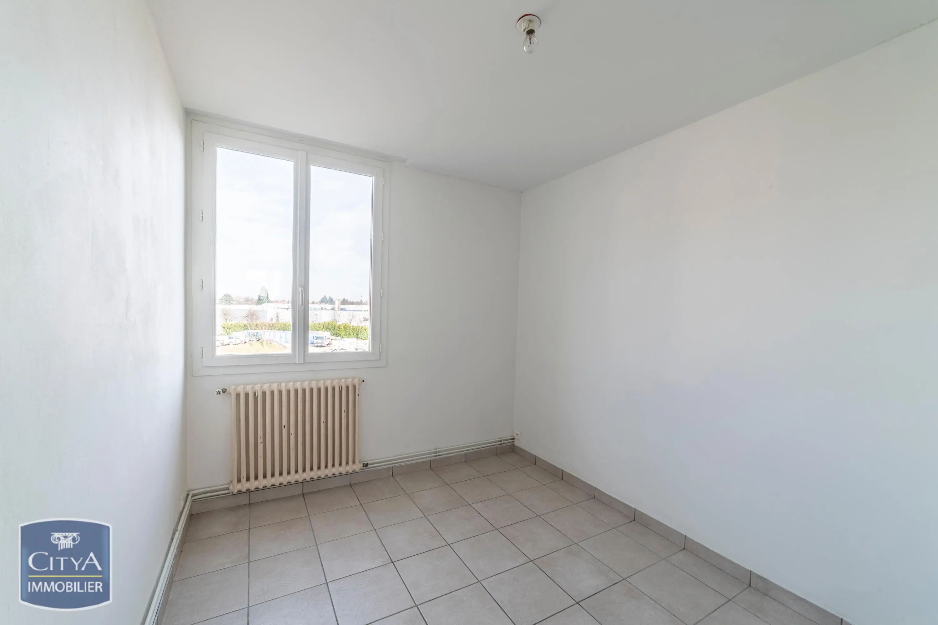 Photo 3 Appartement 4 pièces 65.58m²