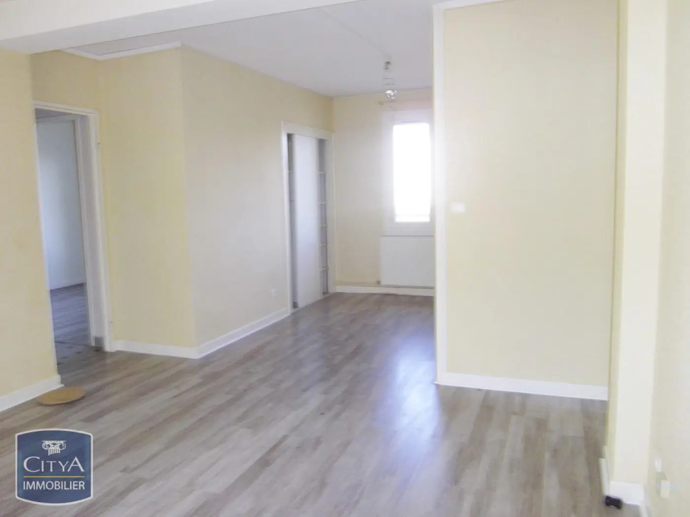 Photo 2 Appartement 4 pièces 65.14m²
