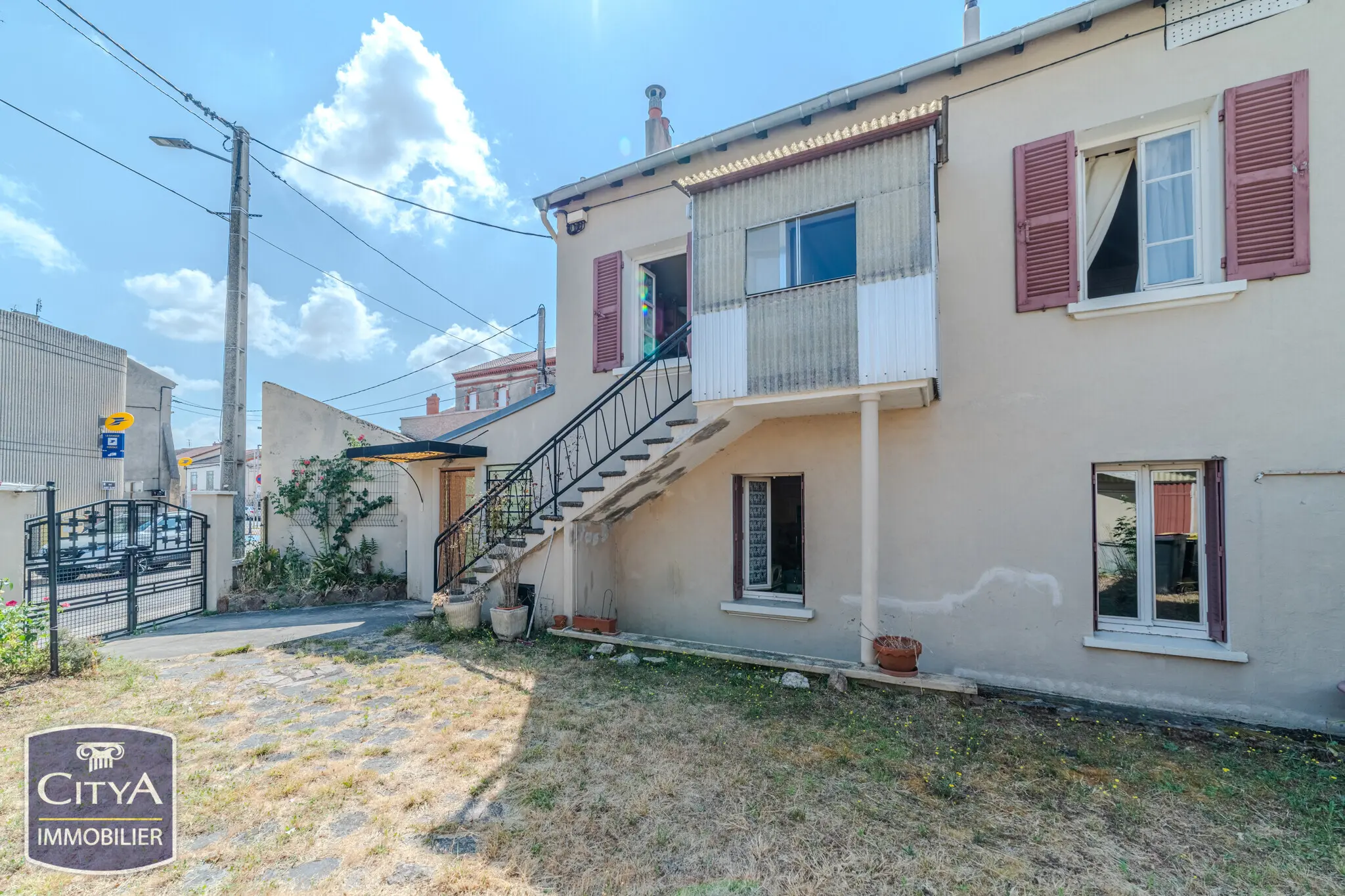 Photo 1 Immeuble 147.34m²