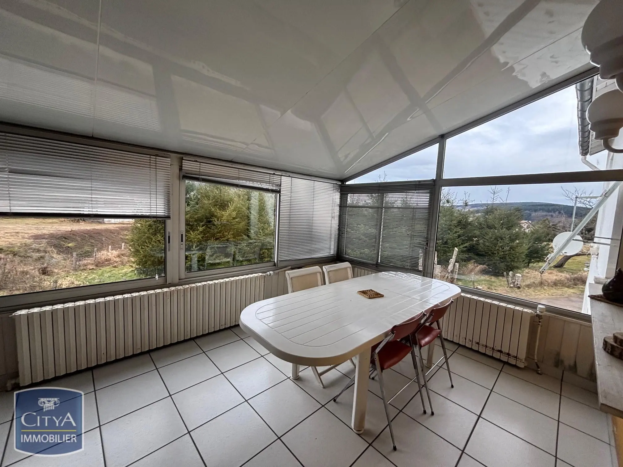 Photo 10 Local Professionnel 750m²