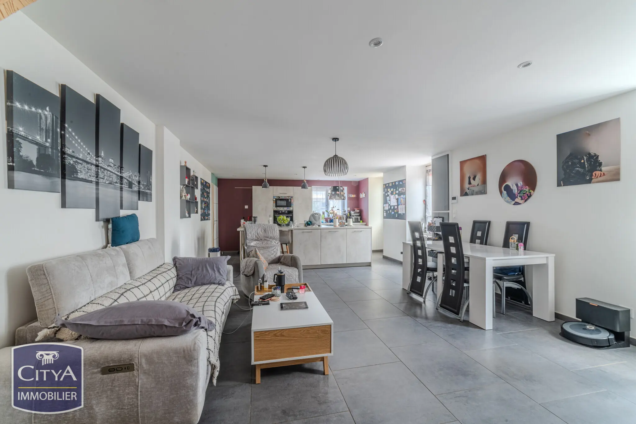 Maison 4 pièces 126 m² · à Lentigny · 126,4 m² · 187 000 €