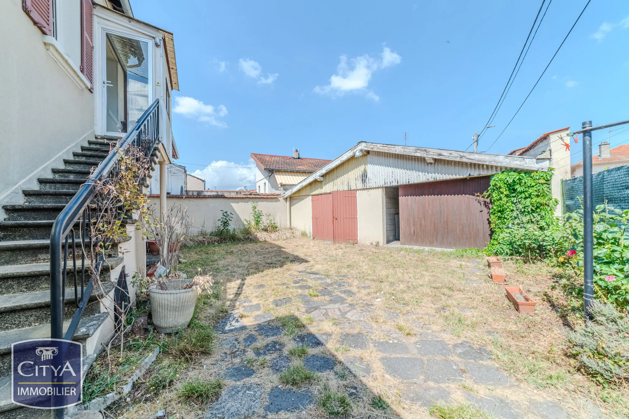 Photo 3 Immeuble 147.34m²