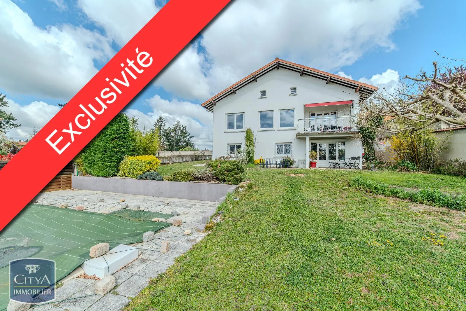 Photo 1 Maison 7 pièces 135m²