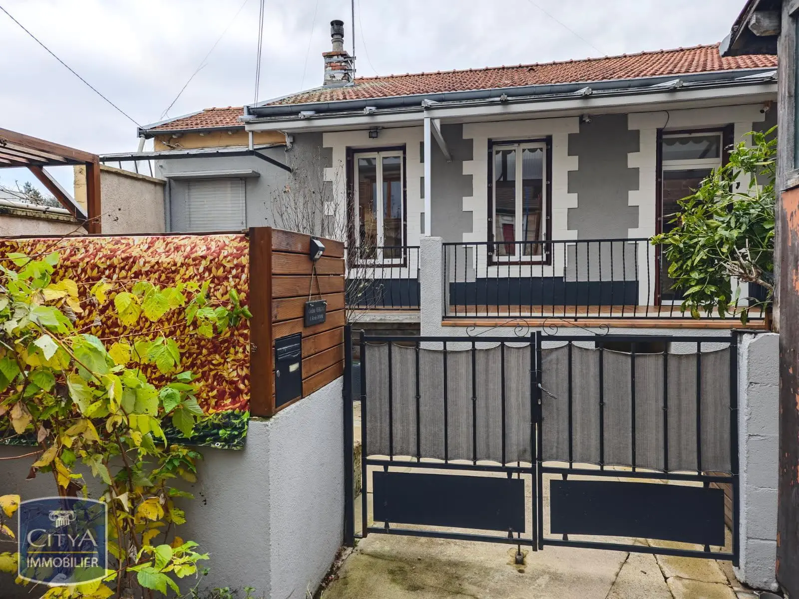 Photo 1 Maison 3 pièces 65m²