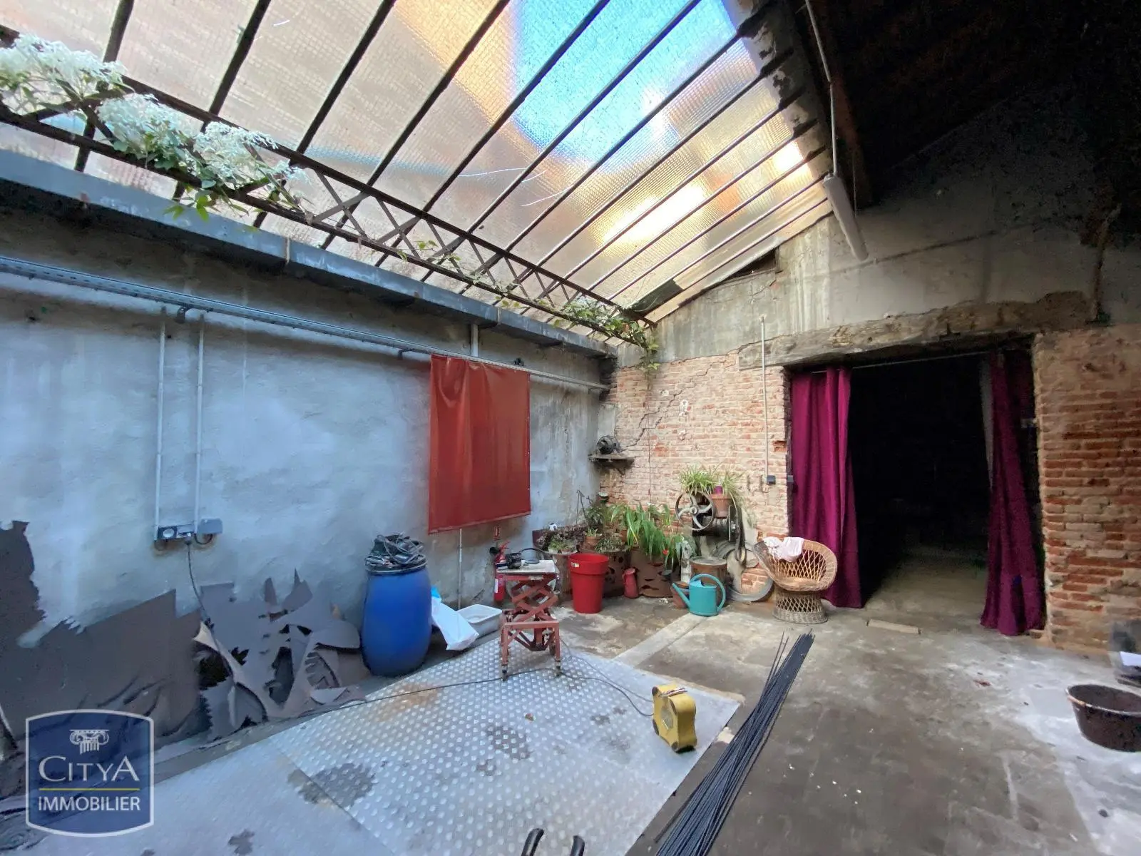 Photo 4 Local Professionnel 5 pièces 81m²