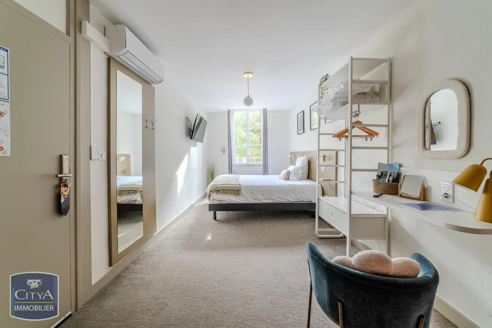 Photo 2 Immeuble 1000m²