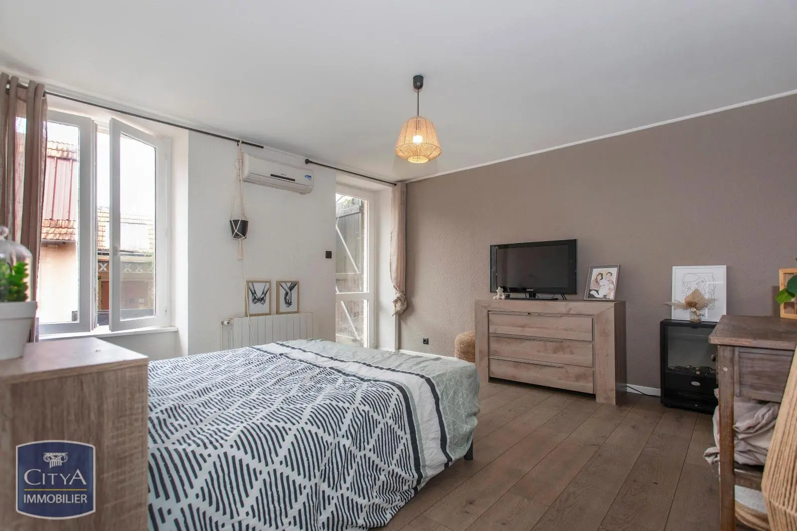 Photo 4 Maison 6 pièces 159.81m²