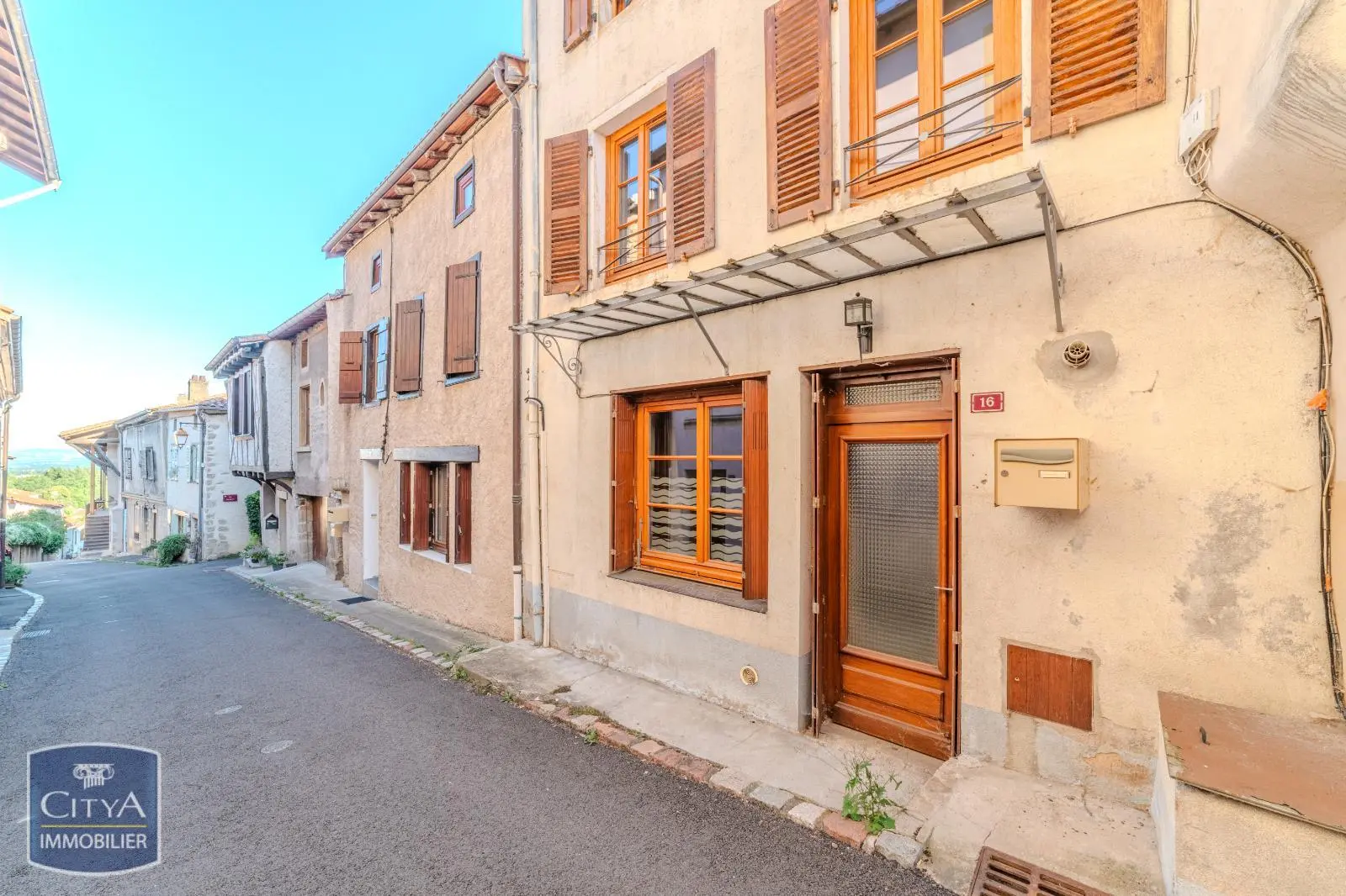 Photo 1 Maison 5 pièces 88m²