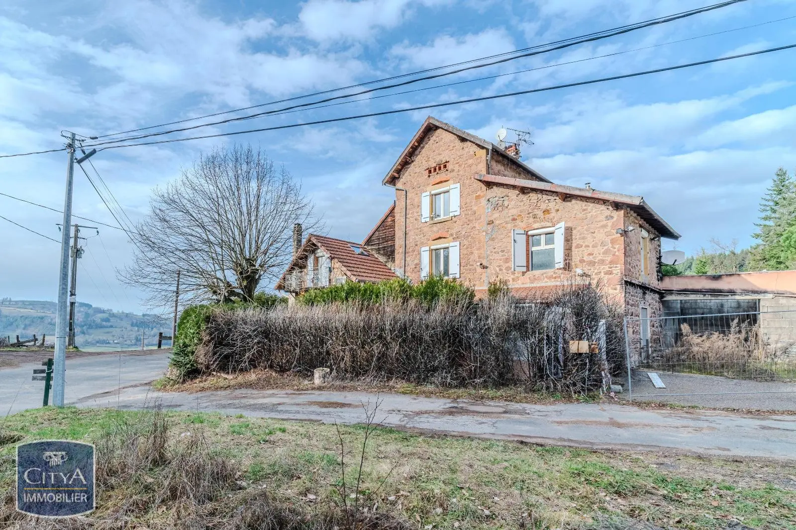 Photo 1 Maison 6 pièces 200m²