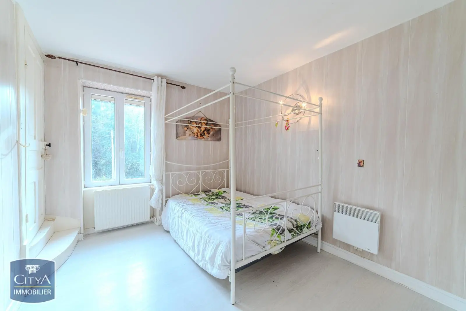 Photo 5 Maison 6 pièces 200m²