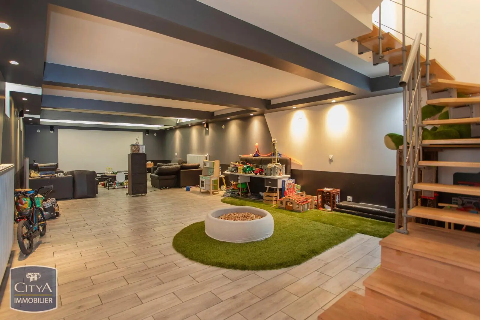 Photo 15 Appartement 6 pièces 160m²