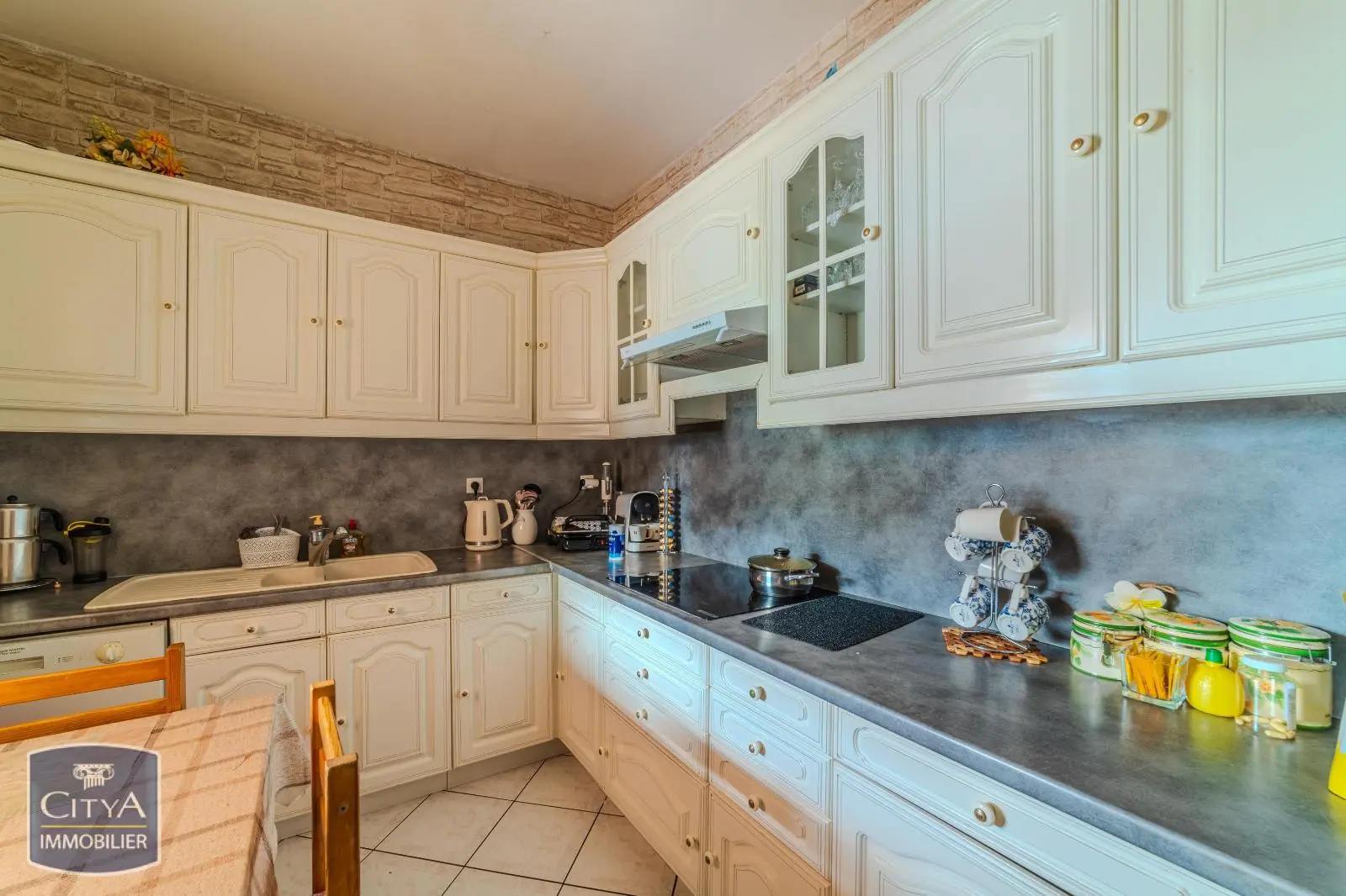 Photo 4 Immeuble 283m²