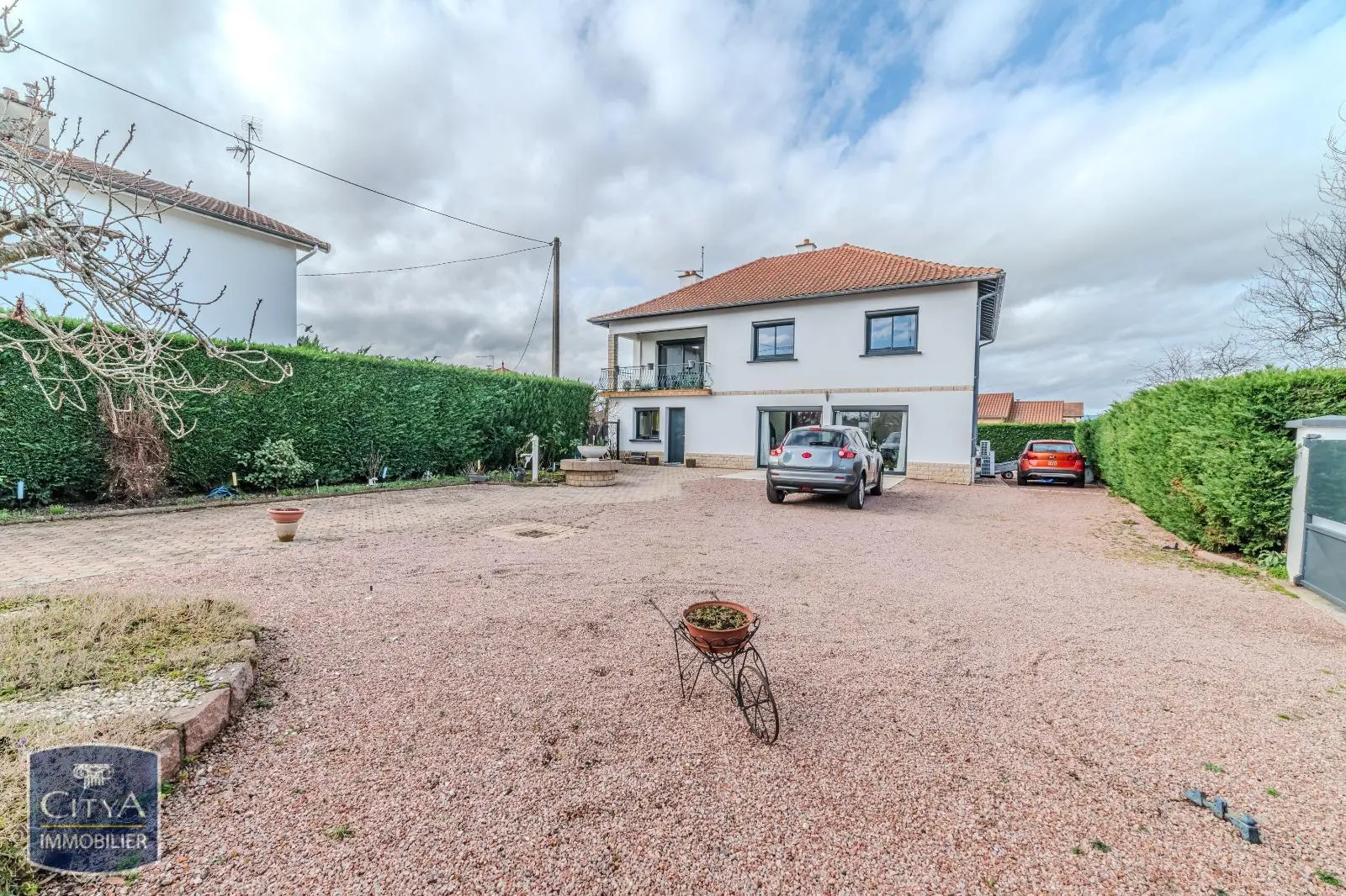 Photo 15 Maison 6 pièces 185m²