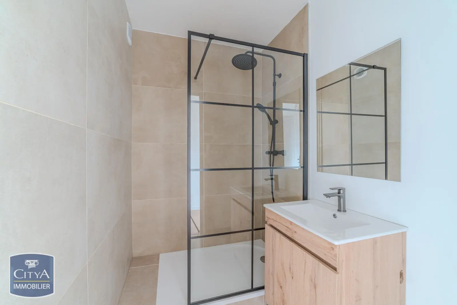 Photo 8 Appartement 2 pièces 47m²