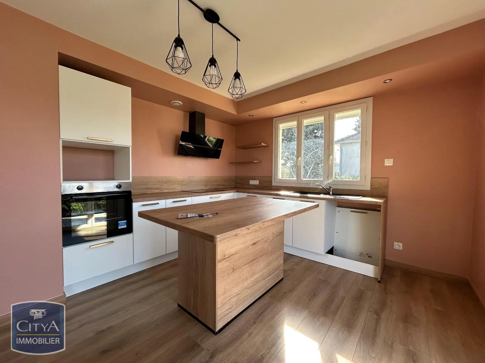 Photo 1 Maison 4 pièces 69m²