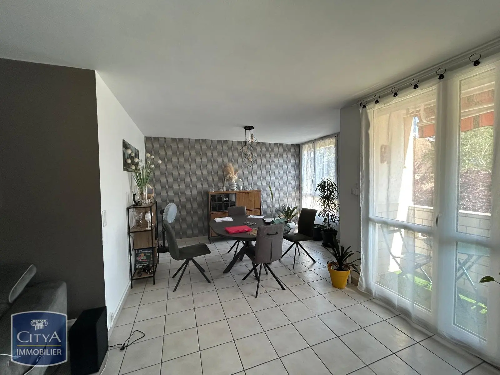 Photo 2 Appartement 5 pièces 106.5m²