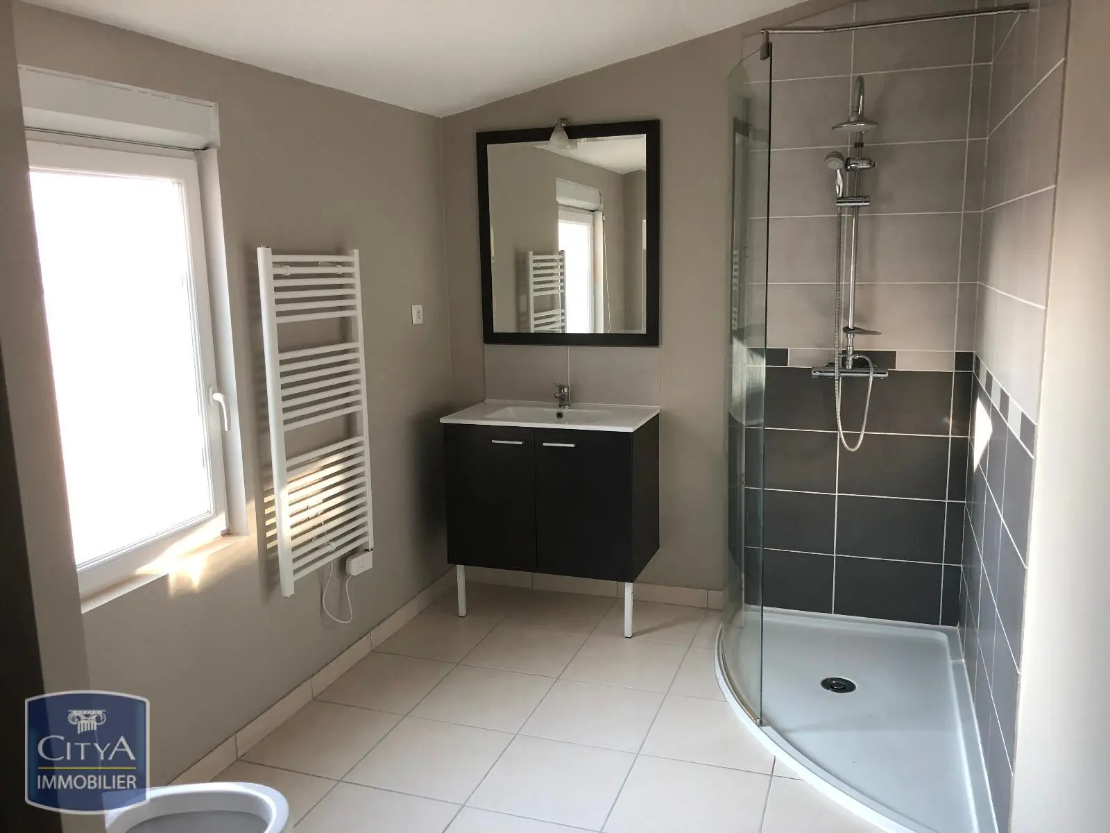 Photo 4 Immeuble 120m²