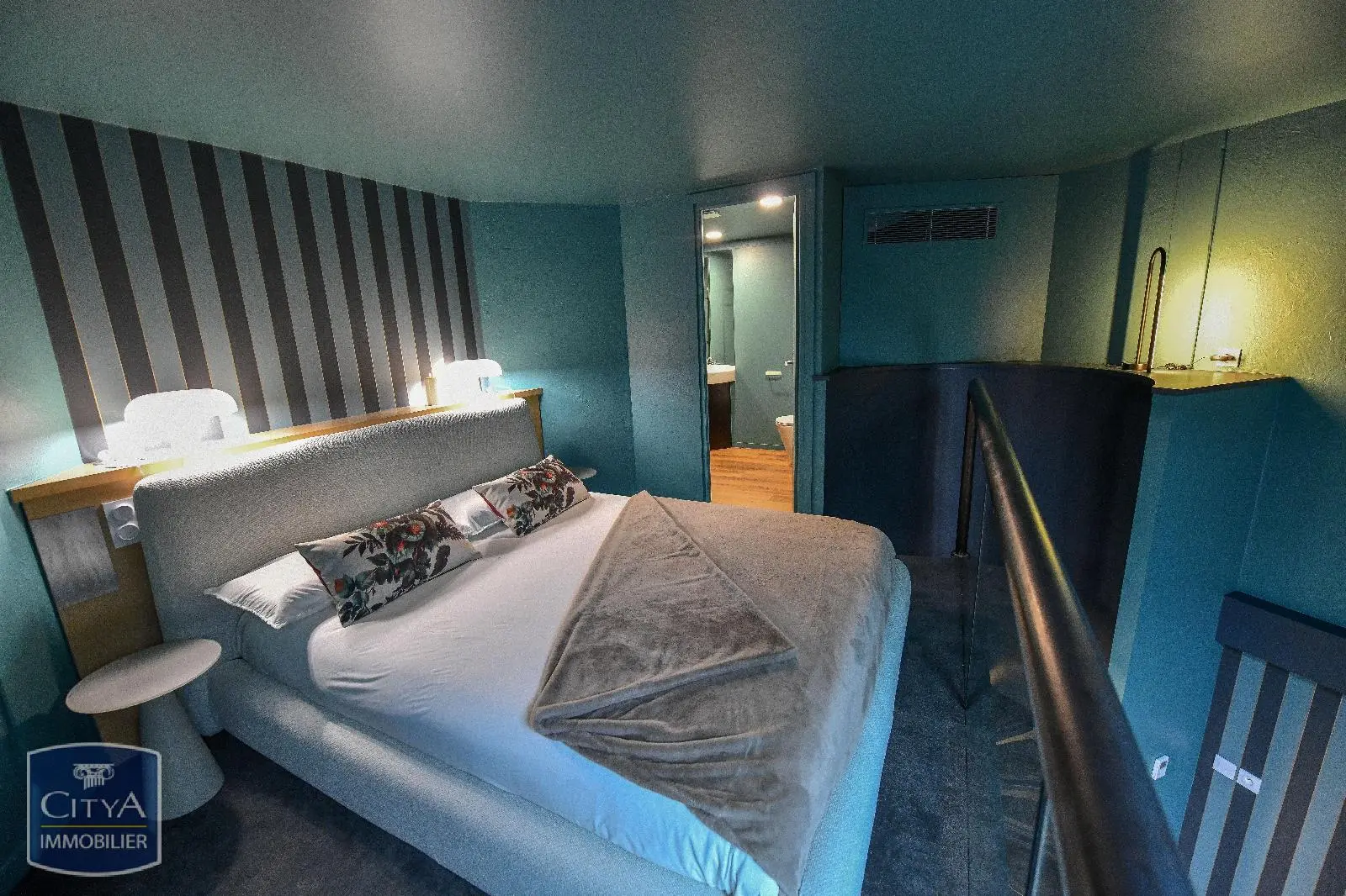 Photo 3 Immeuble 208m²