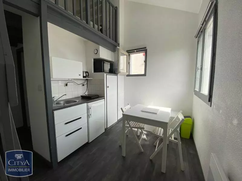 Illustration pour Appartement 1 pièce 17.62m² Photo Appartement 1 pièce 17.62m²