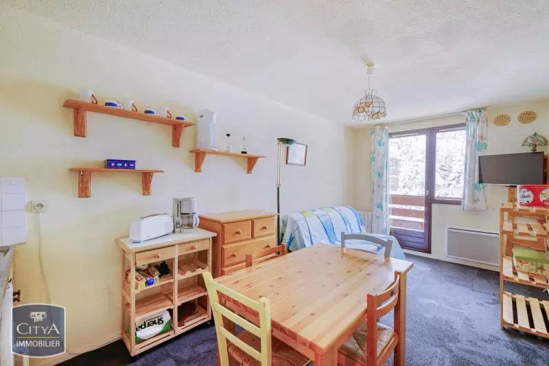 Illustration pour Appartement 1 pièce 22m² Photo Appartement 1 pièce 22m²