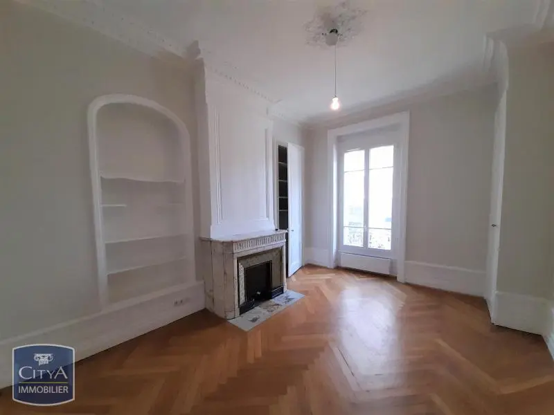 Photo 10 Appartement 6 pièces 170.19m²