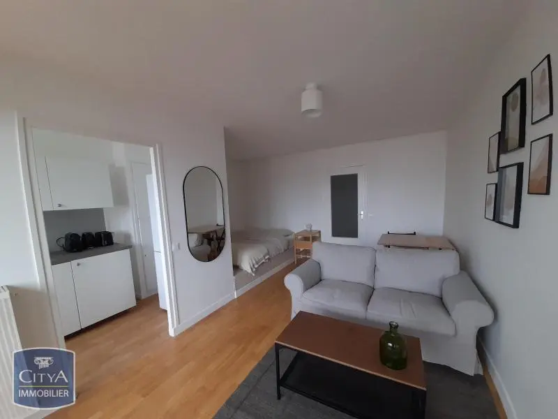 Photo 2 Appartement 1 pièce 32.85m²