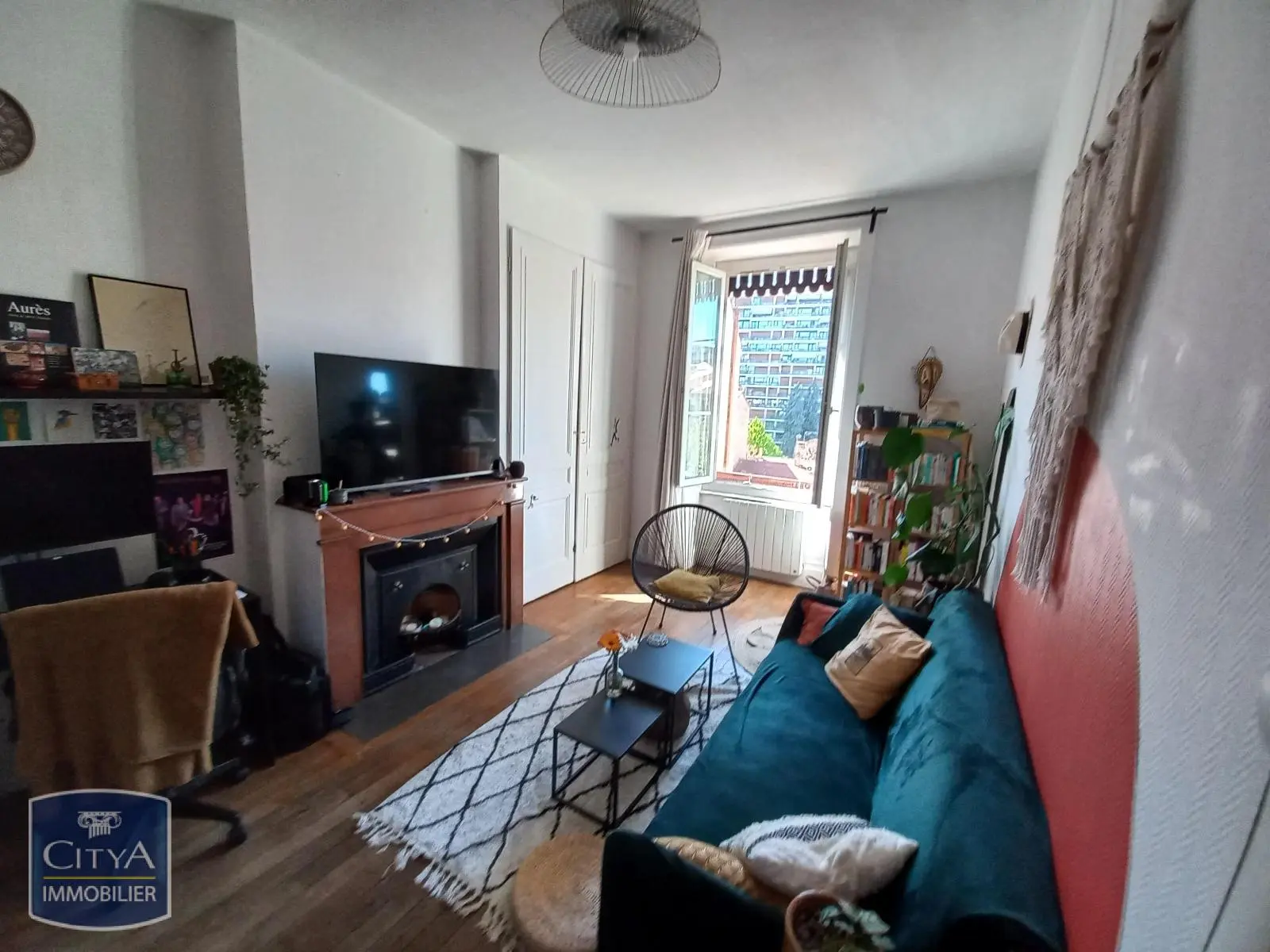 Photo 2 Appartement 1 pièce 44.09m²