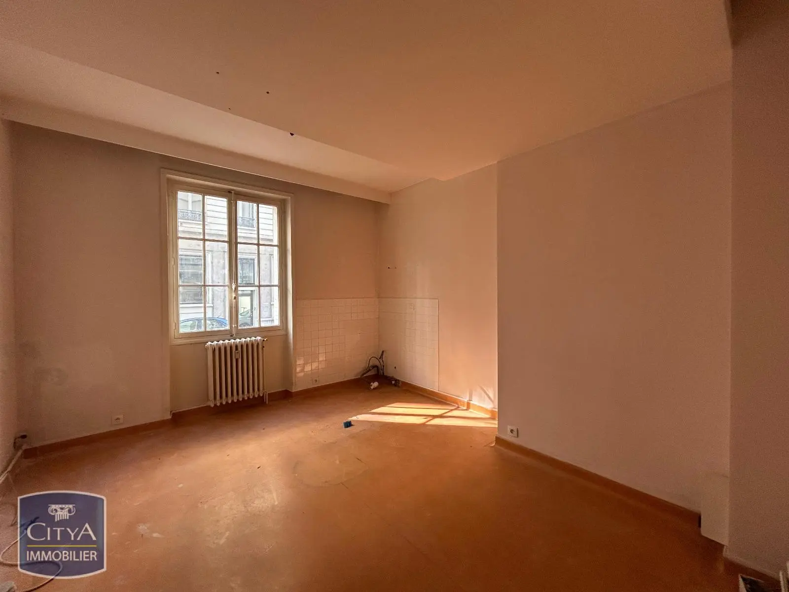 Photo 7 Local Professionnel 6 pièces 97m²