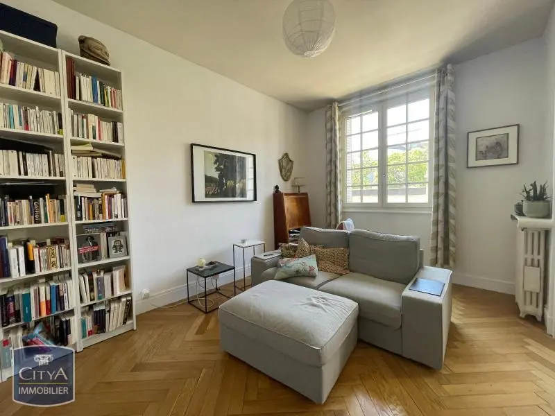 Photo 1 Appartement 2 pièces 74.83m²