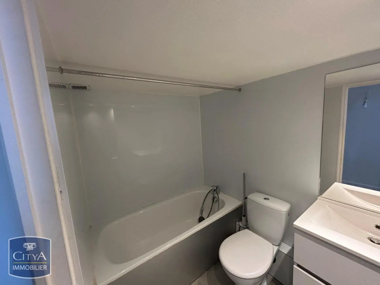 Photo 3 Appartement 1 pièce 17.76m²