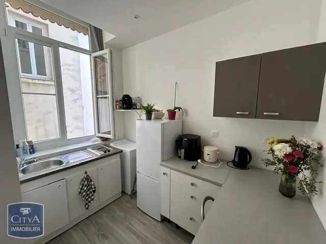 Photo 1 Appartement 1 pièce 18.58m²