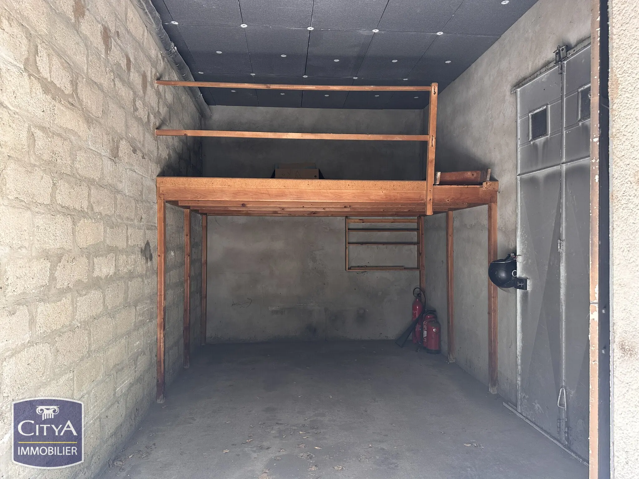 Photo 1 Parking 16m²