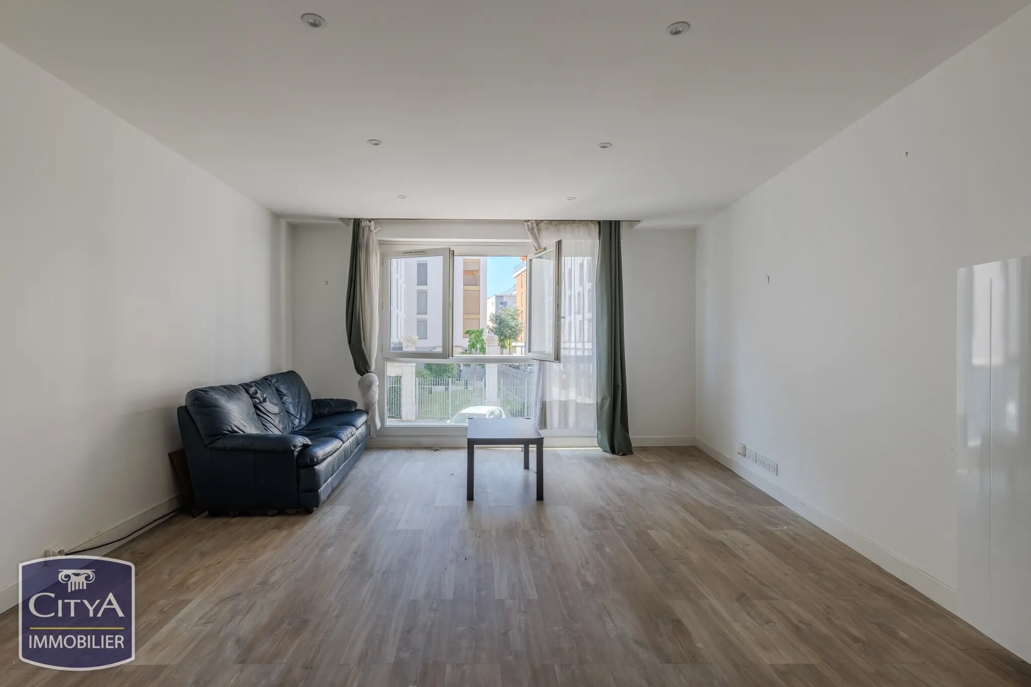 Photo 3 Appartement 4 pièces 75.92m²