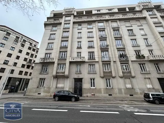 Photo 8 Appartement 4 pièces 111m²