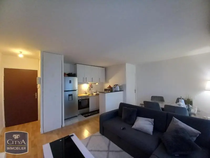 Photo 2 Appartement 2 pièces 42m²