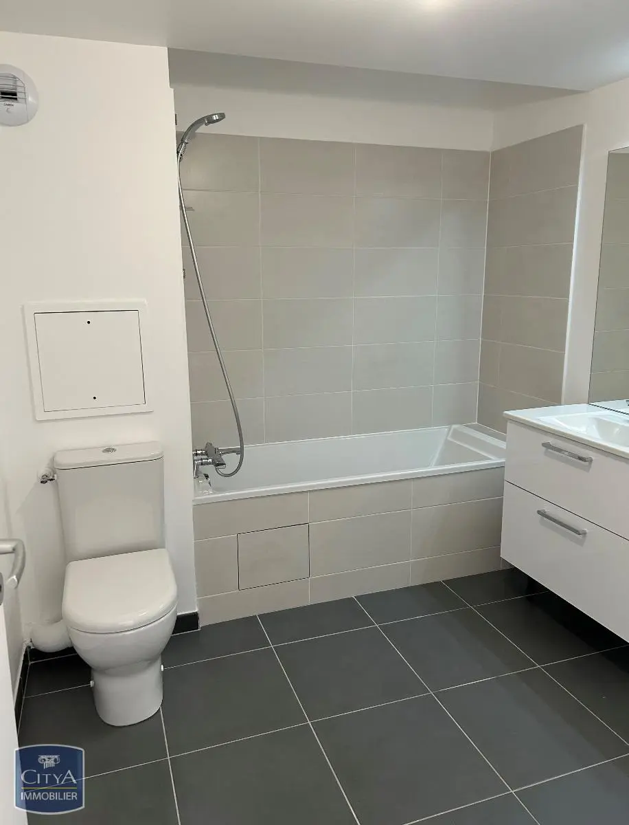 Photo 4 Appartement 1 pièce 28.11m²