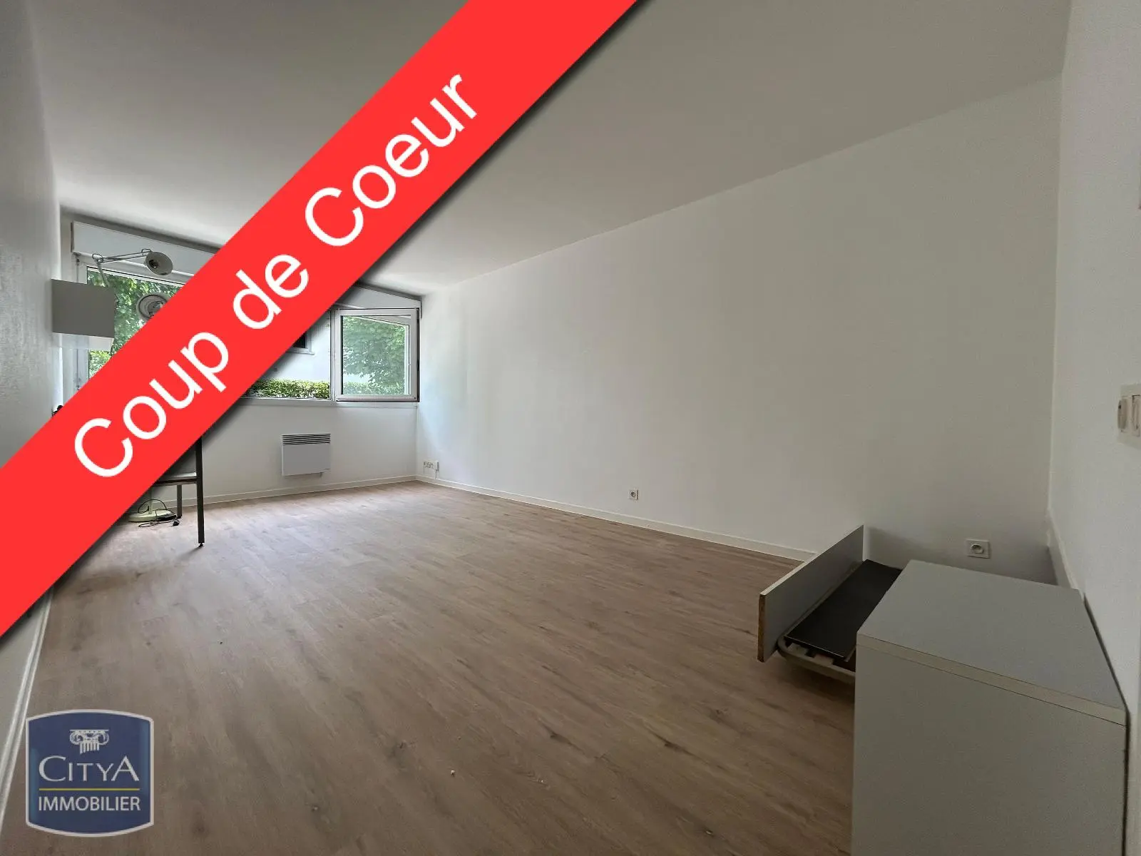 Photo 1 Appartement 1 pièce 27.11m²