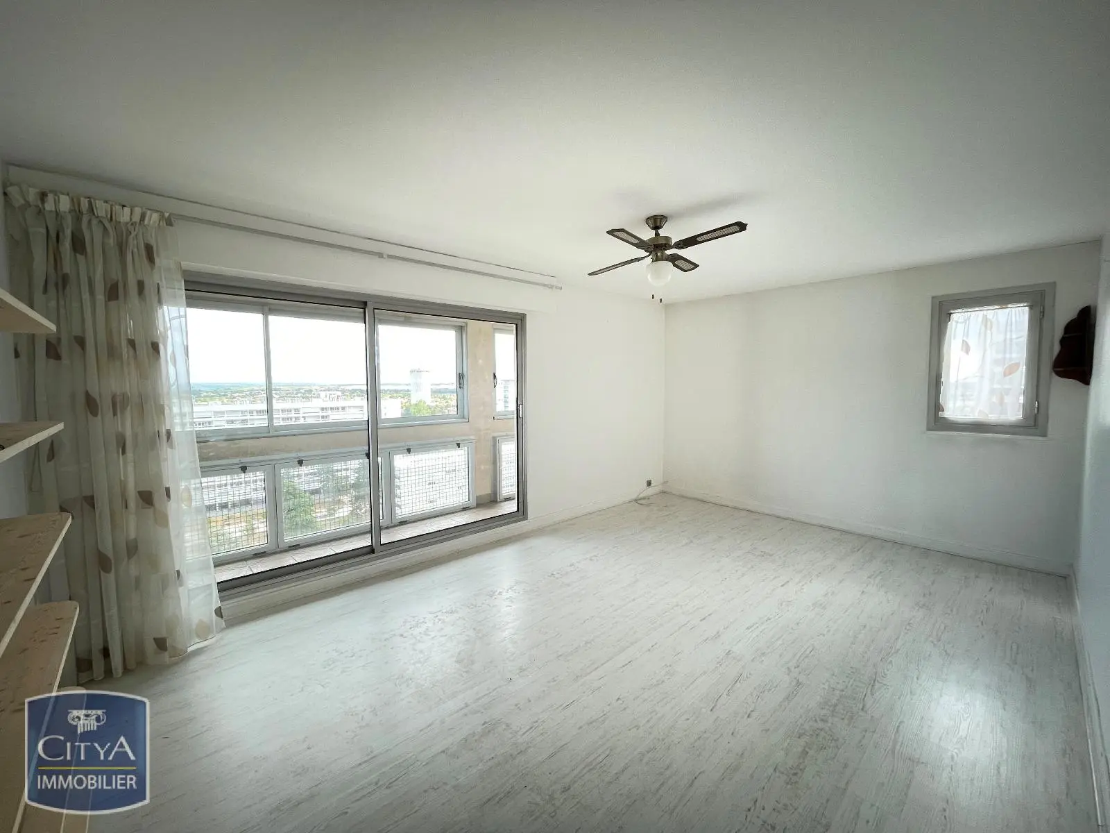 Photo 2 Appartement 4 pièces 88.23m²