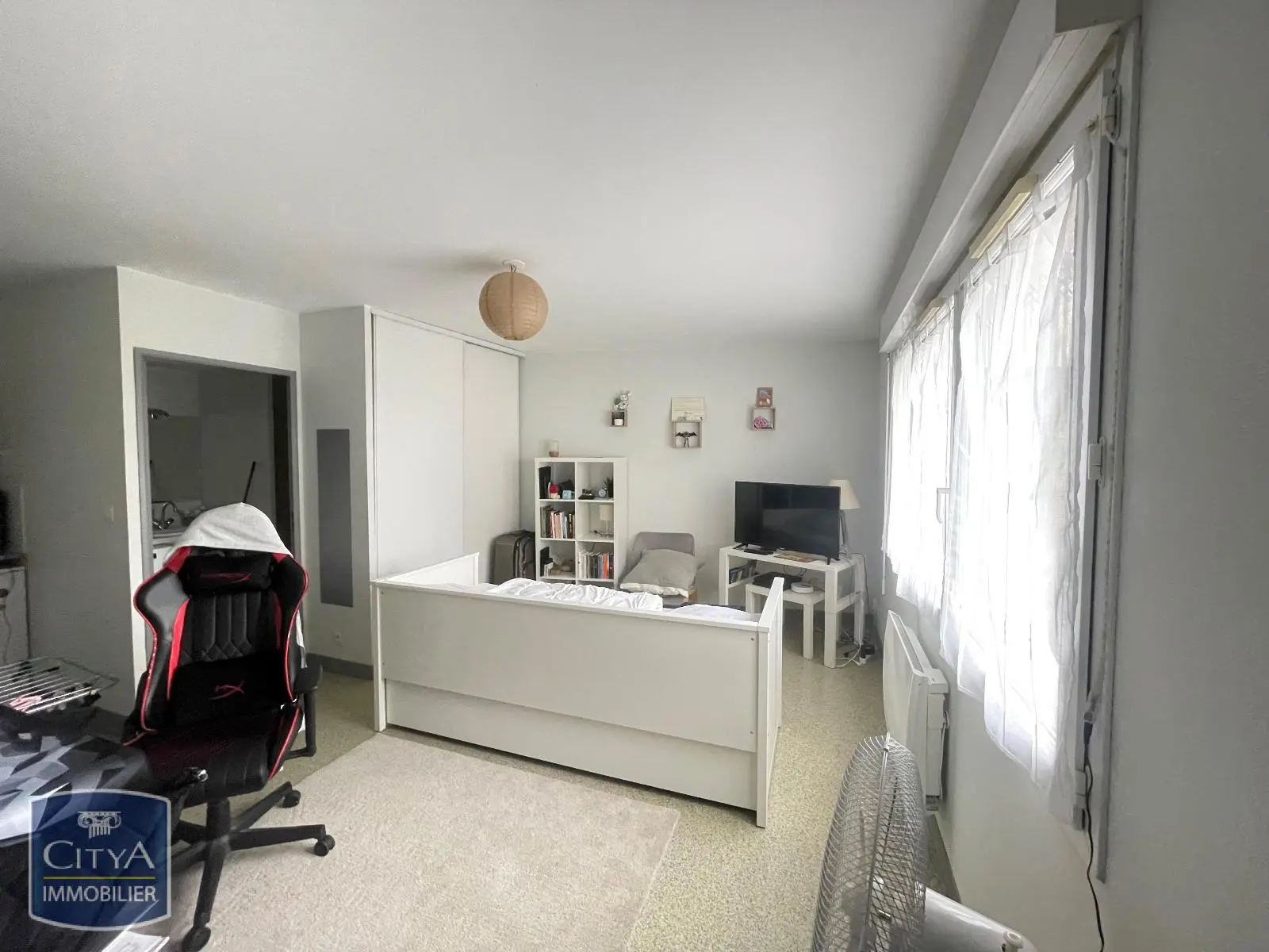 Photo 1 Appartement 1 pièce 25.85m²