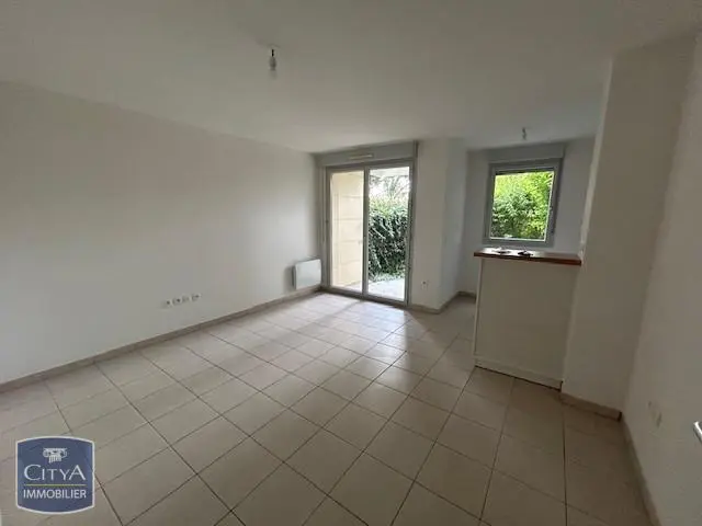Photo 1 Appartement 1 pièce 27.71m²