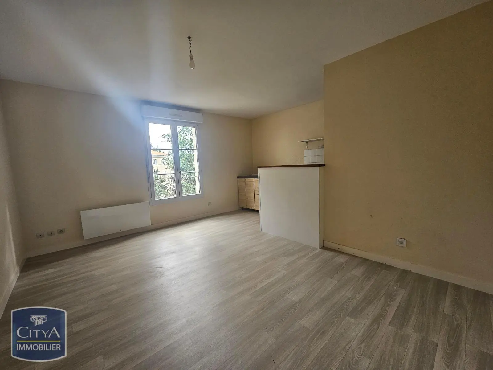 Photo 1 Appartement 2 pièces 33.87m²