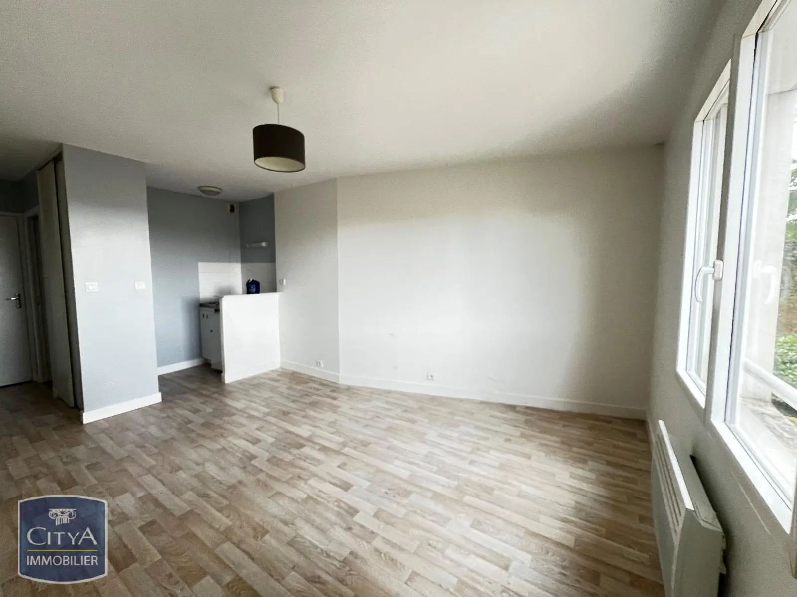 Photo 2 Appartement 1 pièce 22.8m²