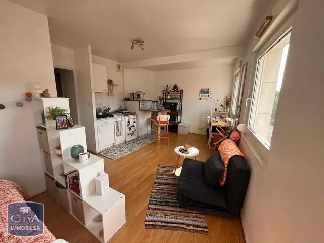 Photo 1 Appartement 1 pièce 28.66m²