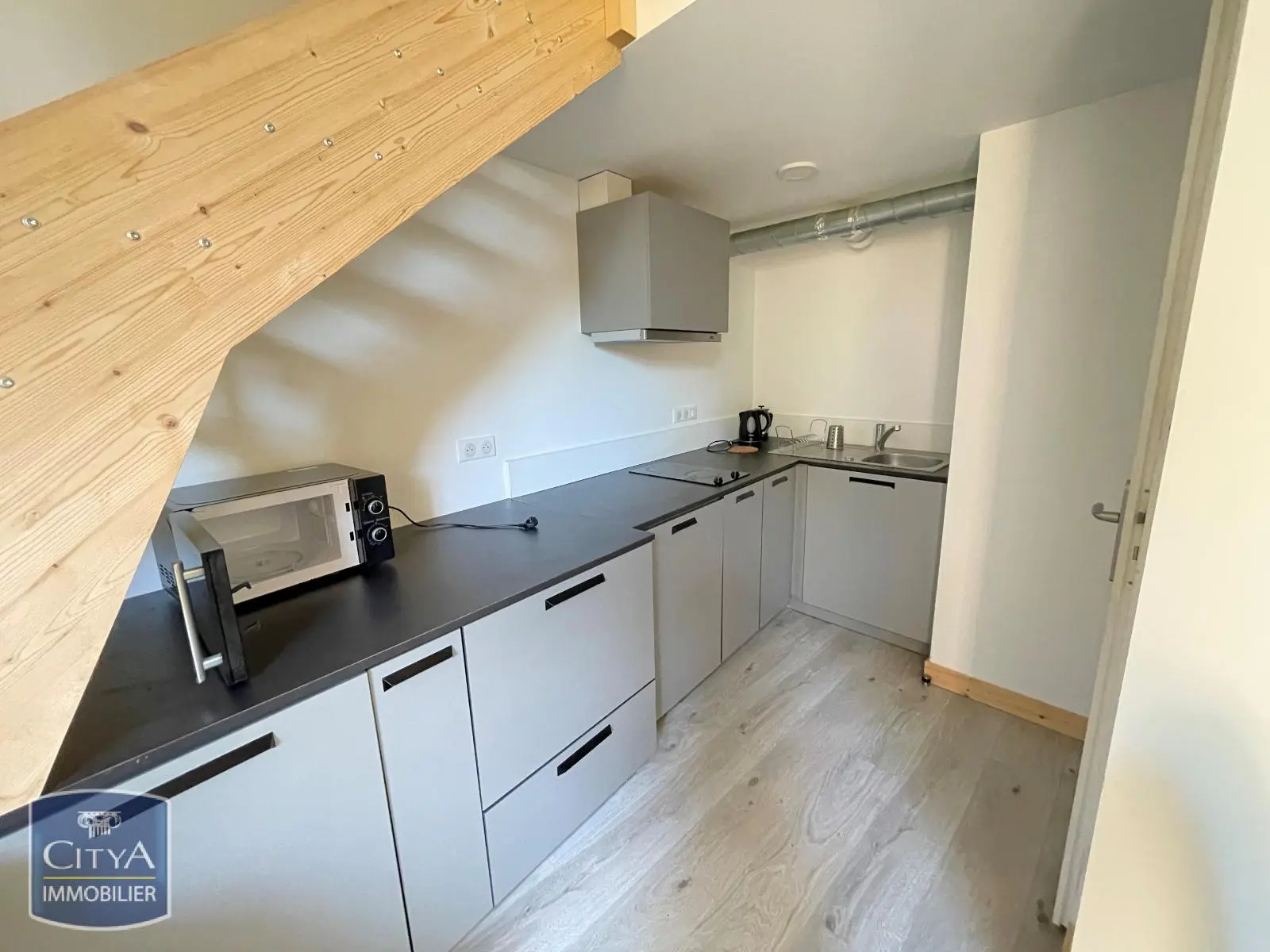 Photo 2 Appartement 2 pièces 24.32m²