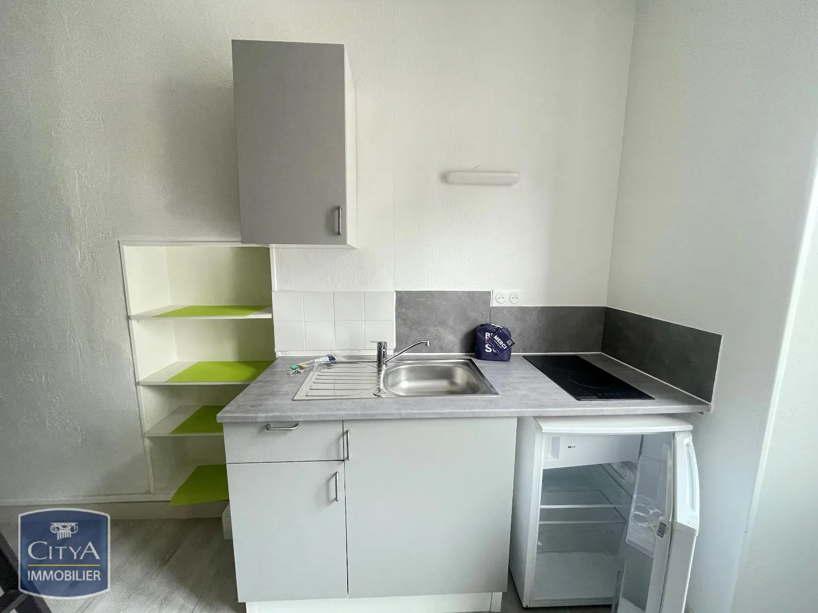 Photo 3 Appartement 1 pièce 10.6m²