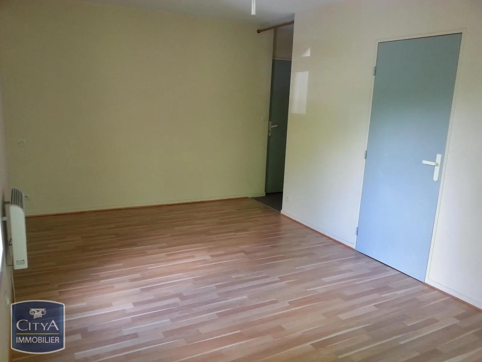 Photo 3 Appartement 1 pièce 27.46m²