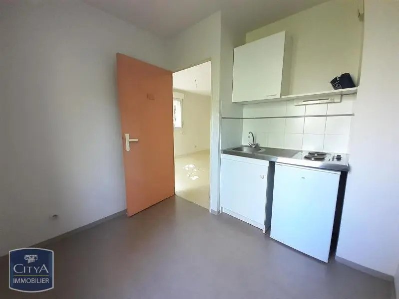 Photo 1 Appartement 1 pièce 30.34m²
