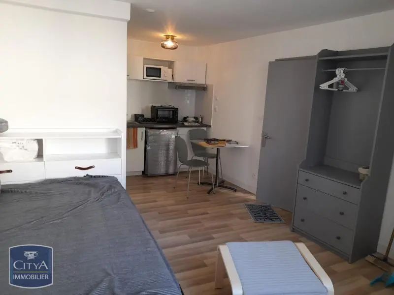 Photo 1 Appartement 1 pièce 18.63m²