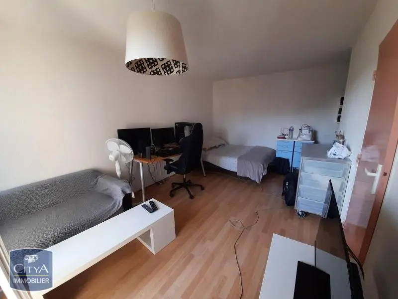 Photo 1 Appartement 1 pièce 27.25m²