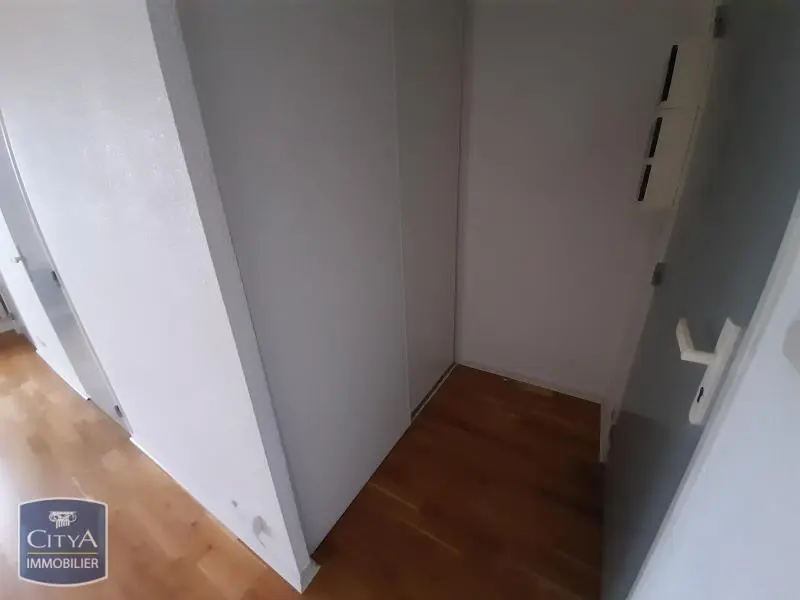 Photo 7 Appartement 1 pièce 28.02m²